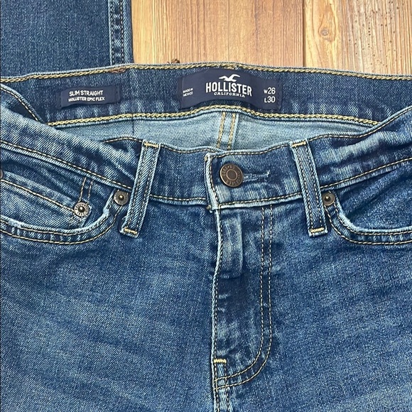 Men’s Slim Straight Epic Flex Hollister Blue Jeans Size 26/30 - Picture 2 of 4